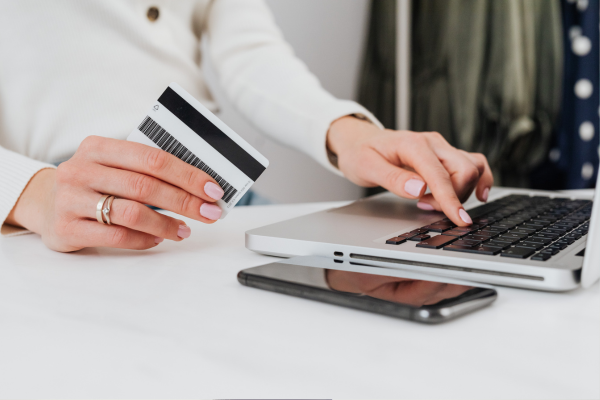 avantage du credit bureau associates